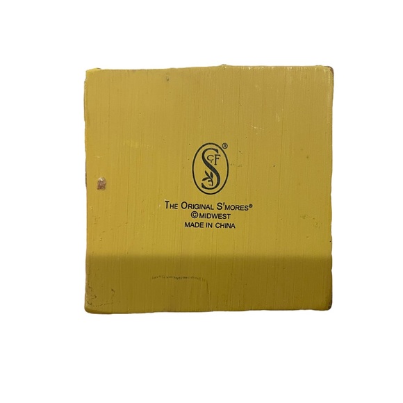 Snow Man Playing Guitar On S'more Ornament -Holiday Christmas Tree Decor - Picture 6 of 6